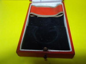 Order of The German Eagle Medal-Case Rare image 4