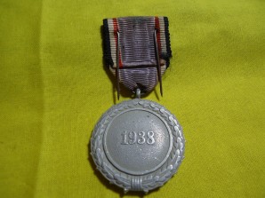 GERMAN LUFTSCHUTZ SERVICE MEDAL II CL. image 4