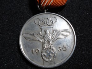 1936 Olympic Games Commemorative Medal image 1