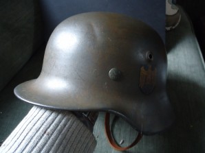 KRIEGSMARINE M-40 COMBAT HELMET image 1