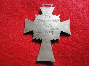 Cross of Honour of the German Mother SILVER image 4