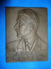 ADOLF HITLER WALL PLAQUE image 1