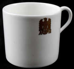 GERMAN THIRD REICH HITLER PORCELAIN ALLACH image 1