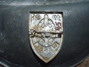 NSKOV 1935 WESSEL BADGE image 2