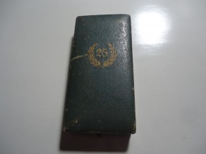 GERMAN 25 YR POLICE SERVICE CROSS-CASED image 1