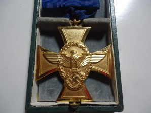 GERMAN 25 YR POLICE SERVICE CROSS-CASED image 4