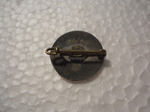 NSDAP Member Pin M1/14 Matth. Oescbsler & Sohn, Ansbach image 3