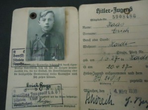 Hitler Youth Member Ausweis image 1