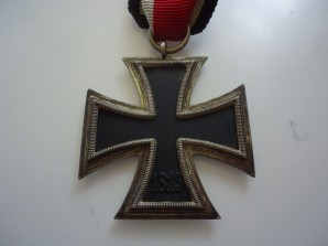 WW2 Iron Cross II Class (MEYBAUER?) image 2