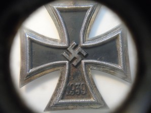 WW2 GERMAN IRON CROSS 2ND CLASS image 4