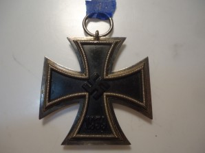 WW2 Iron Cross 2nd Class MINTY image 1