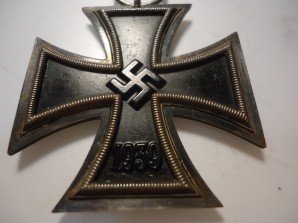 WW2 Iron Cross 2nd Class MINTY image 2