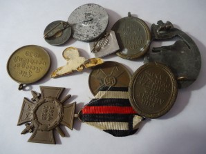 GERMAN MEDALS AND BADGES image 2